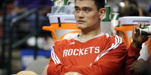 【大发扑克】姚明NBA生涯命中率50%&罚球命中率80% 所有退役中锋里唯一