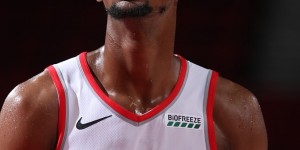 <?php the_title(); ?>