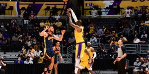 【大发扑克】新赛季西部冠军赔率：湖人第一 勇士第二 火箭雷霆并列倒数第一