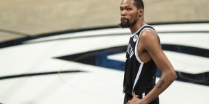 【大发扑克】以KD早年经历为题材美剧《Swagger》10月底上映 KD亲任制作人