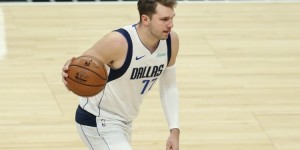 【大发扑克】基德：不会把球从东契奇手中拿走 但会试着减轻他的压力