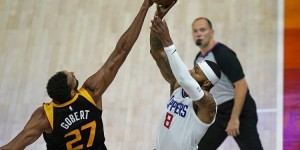 <?php the_title(); ?>