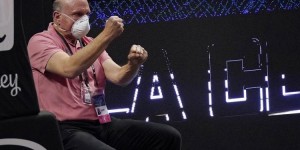 <?php the_title(); ?>