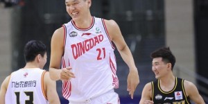 【大发扑克】媒体人：刘传兴与青岛队金额没谈拢 否则其首选仍是留在CBA