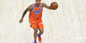 【大发扑克】Shams：雄鹿和贾斯汀-罗宾逊达成一份双向合同