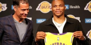 【大发扑克】名记：快船从未对威少感兴趣 快船曾有意威少的传闻不是真的