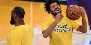 【大发扑克】队记：CJ&A-西蒙斯也能打控卫 库克需出色表现才有机会进最终名单