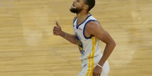 【大发扑克】美媒晒上赛季NBA球员40+场次榜单：库里以11次高居第一