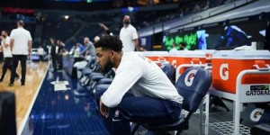 <?php the_title(); ?>