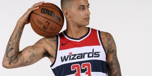 【大发扑克】奇才主帅谈库兹马8中2：不想看他拒投冲刺惹麻烦 他得继续投