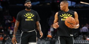 <?php the_title(); ?>