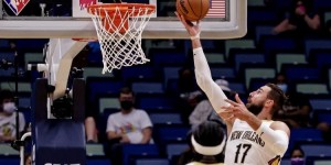 【大发扑克】威利-格林谈瓦兰：他是名竞争者 从未见过有人季前赛被驱逐