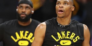 <?php the_title(); ?>