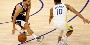 【大发扑克】名记：勇士队内有声音支持留下布拉德利 库里追梦在其中