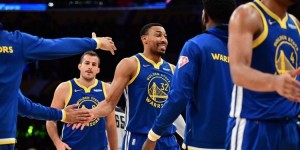 【大发扑克】他太稳健了！波特三分8中4斩下16分4篮板2助攻1盖帽