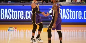 【大发扑克】湖人VS太阳述评：内忧外患！情绪化的比赛 越急越冲动