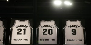 【大发扑克】【消失的八零后】托尼-帕克——法国跑车 马刺传奇（下）