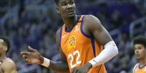 【大发扑克】太阳GM：给艾顿5年顶薪会限制球队追逐其他顶薪球星的能力