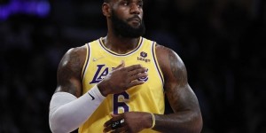 <?php the_title(); ?>