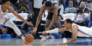 【大发扑克】逆转上瘾？雷霆第三节单节打出34-14 净胜马刺20分