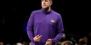 【大发扑克】湖人记者：湖人很可能换帅 很多人认为这是沃格尔的最后一赛季