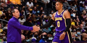 【大发扑克】湖记：许多内部人士认为威少队内角色应该大幅削弱 沃格尔不同意