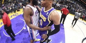 【大发扑克】今年休赛期手握球员选项的球员：登 威 墙 欧文 比尔 纳恩 米尔斯