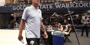 <?php the_title(); ?>