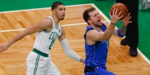 <?php the_title(); ?>