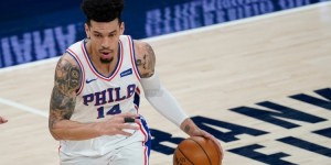 <?php the_title(); ?>