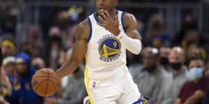 【大发扑克】迈尔斯：一哥现在很沮丧 但他会通过自己的声音为球队助力