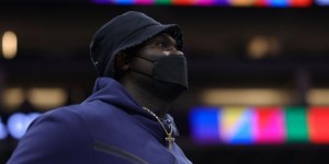 <?php the_title(); ?>