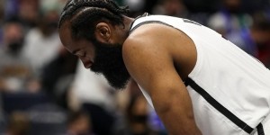 【大发扑克】网记：去年夏天有篮网内部消息人士告诉我 哈登将会离开球队