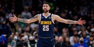 【大发扑克】小里：季后赛会暴露所有问题 精英级别的防守影响力会展示出来