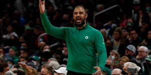 【大发扑克】乌度卡：我们没有像G1那样打得糟糕 经历开局慢热后就做出还击