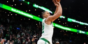 【大发扑克】格兰特-威廉姆斯抢七命中7记三分 追平库里&小莫里斯并列历史第一