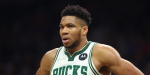 【大发扑克】字母四次入选最佳一防&两次MVP 天勾乔丹老詹邓肯后第五人