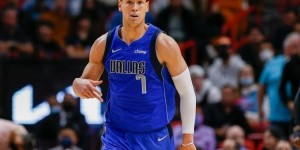 【大发扑克】基德谈鲍威尔：勇士大部分时间在用联防 这让他无法下顺或者空接