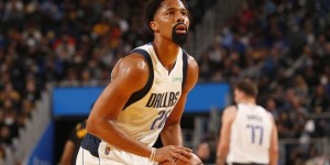 【大发扑克】丁威迪：东契奇很聪明 他会把勇士对他的每一次防守看在眼里