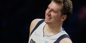 【大发扑克】东契奇谈笑容满面：我真的很高兴 你没法让我脸上的笑容消失