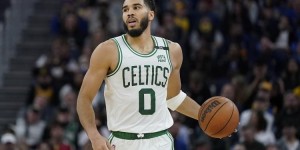 【大发扑克】冲击力十足！绿军上半场内线得到42分 仅比联盟纪录少2分！