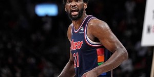 【大发扑克】落选最佳阵容一阵！帕金斯：对恩比德的不尊重必须停止！