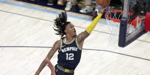 【大发扑克】科尔：没有防住莫兰特的答案 他和字母哥是顶级的转换进攻球员