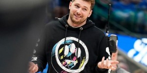 【大发扑克】生涯季后赛最大逆境？东契奇打趣：没懂 请用正常的英语再问一遍