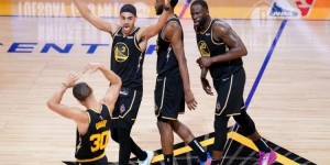 【大发扑克】再当下狗！勇士将连续第三轮遇上常规赛3比1自己的对手