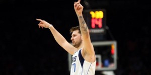 【大发扑克】三分时代！绿军本轮系列赛投进110记三分 独行侠109记