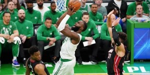 【大发扑克】功亏一篑！杰伦20中14轰下40分9篮板7失误 两分球11中11