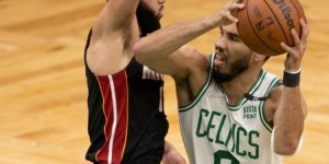 <?php the_title(); ?>