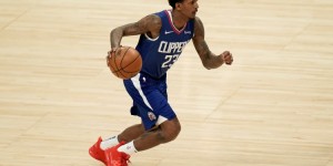 <?php the_title(); ?>