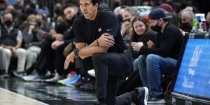 <?php the_title(); ?>